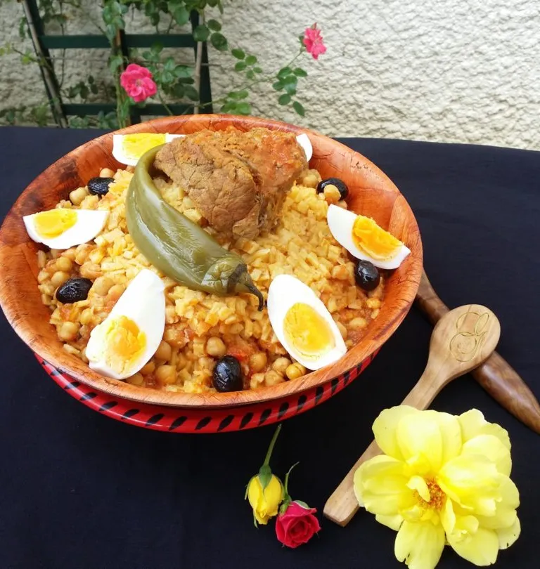 Chakhchoukha algérienne : histoire, recettes et secrets d’un plat incontournable